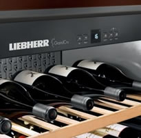 LIEBHERR GrandCru系列酒柜电子控制系统