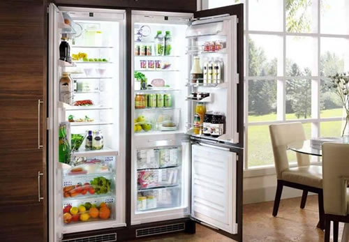 利勃海尔对开门大冰箱新鲜冰爽享不停！